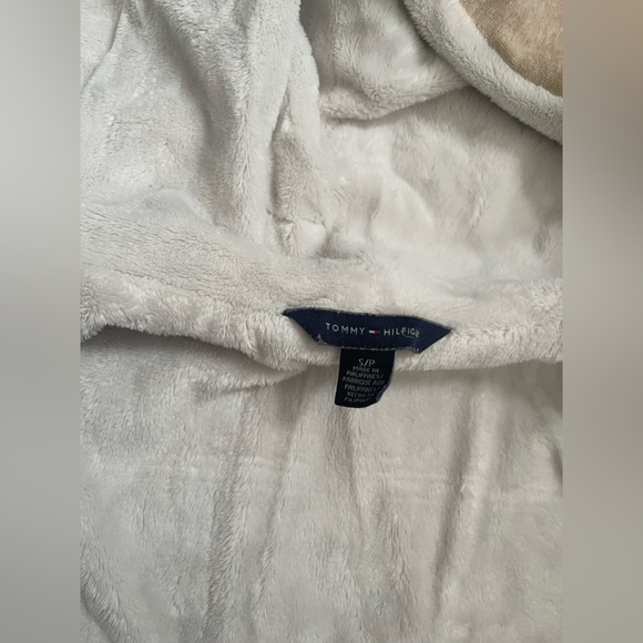 Tommy Hilfiger Sweater - Picture 3 of 5